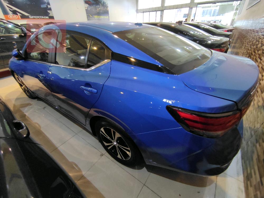 نیسان سێنترا